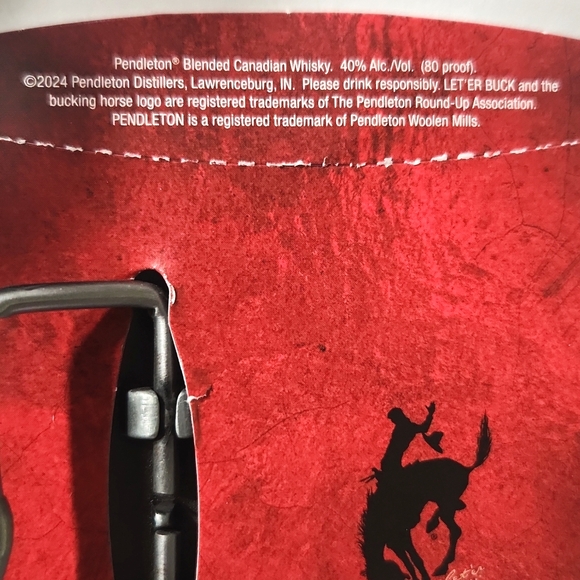 NEW Pendleton Whisky Montana Silversmiths 2025 "Let'er Buck" Belt Buckle - Picture 7 of 9